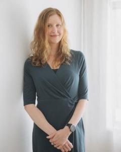 Dr Elizabeth  Williams