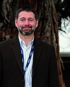 Dr Rob  McLaughlin